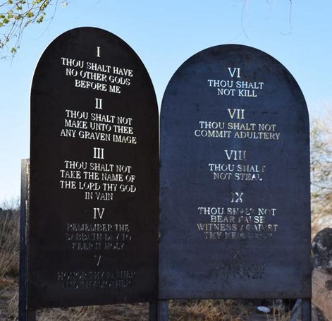 Ten Commandments erected at base of Tomé Hill
