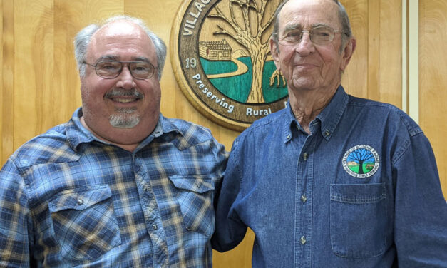 Bosque Farm Mayor Wayne Ake leaves office after 20 years of service