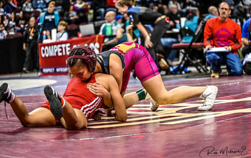 Belen’s Romero shines on the wrestling mat