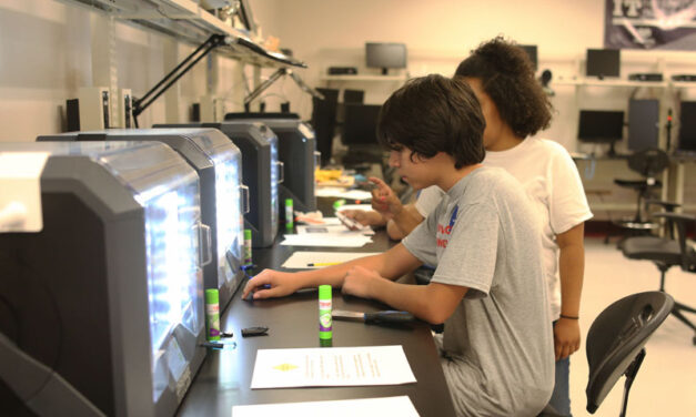 Technology camps held at UNM-Valencia thanks to Facebook