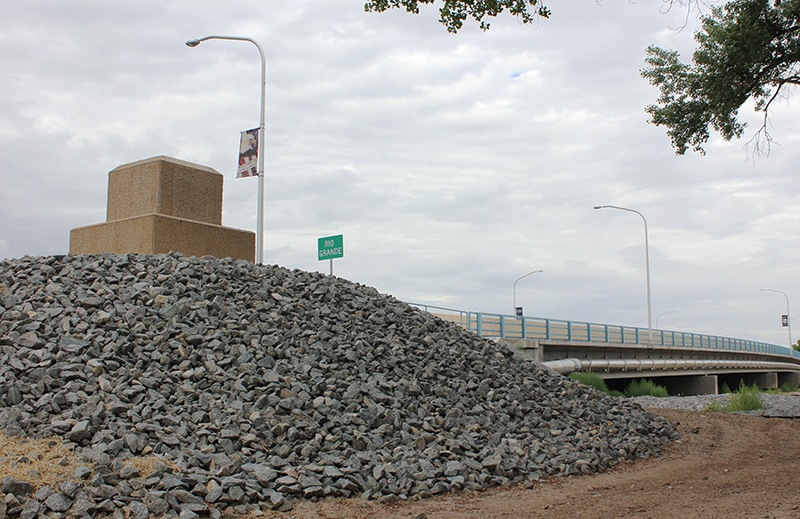 New Los Lunas bridge named in honor of Daniel D. Fernandez