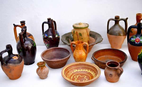 old handmade pottery from macedonia, image