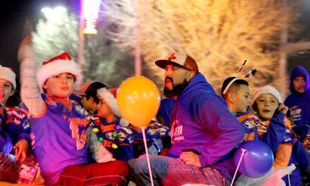 PHOTOS: Los Lunas Christmas Light Parade 2021