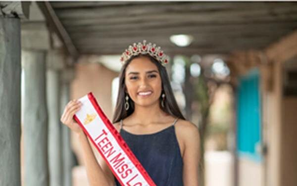 Los Lunas teen crowned Miss Teen Latina New Mexico