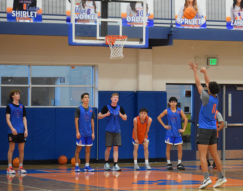 Prep Basketball Previews Boys: Filling the gaps – Valencia County News-Bulletin